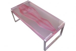 Allure resin table