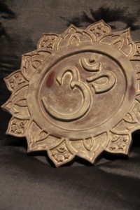 Om plaque